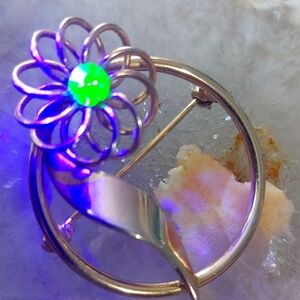 upcycled vintage goldtone uranium glass brooch